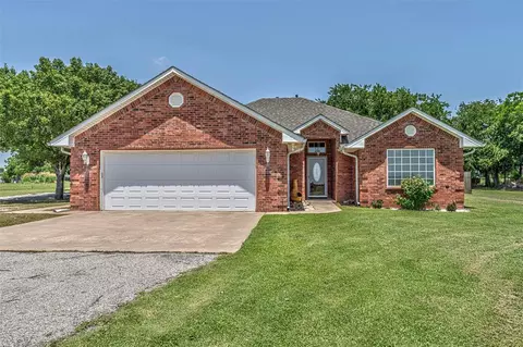 1005 E Industrial Airport Rd, Pauls Valley, OK 73075