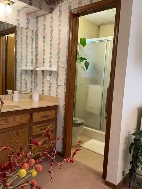 413 Clermont Dr, Edmond, OK 73003 photo 12