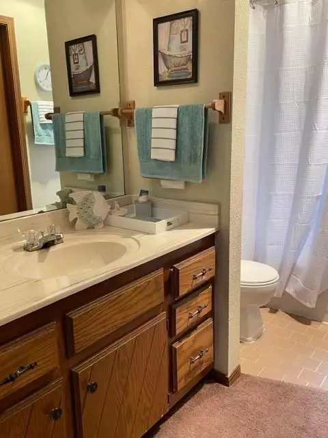413 Clermont Dr, Edmond, OK 73003 photo 16