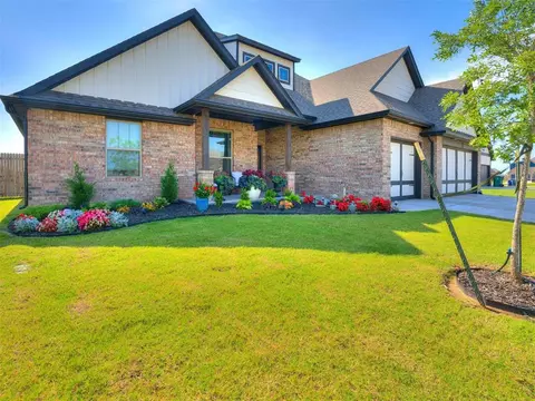 11613 Beckham Dr, Yukon, OK 73099