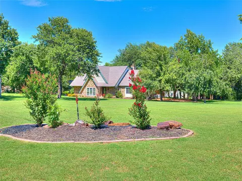 4100 Wagonwheel Cir, Edmond, OK 73034