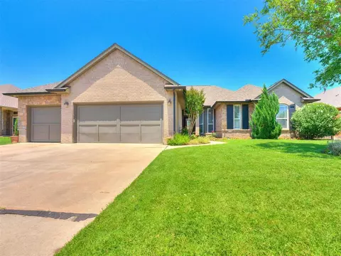 1713 NW 164th Cir, Edmond, OK 73013