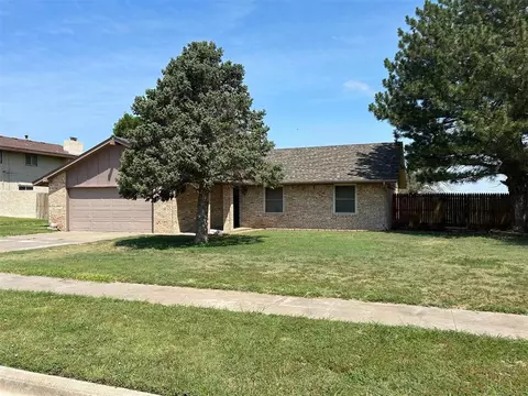 922 NW 16th St, Guymon, OK 73942