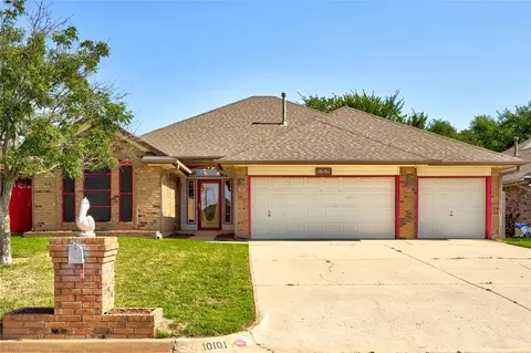10101 Forest Ln, Midwest City, OK 73130