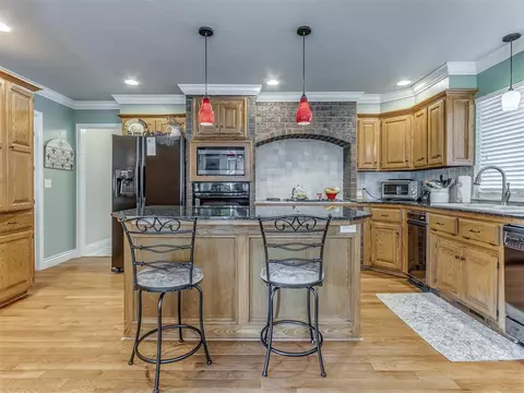 157 E Vail Dr, Yukon, OK 73099 photo 17
