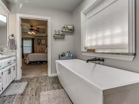 157 E Vail Dr, Yukon, OK 73099 photo 31