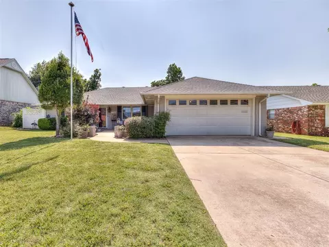 7245 N Norman Rd, Warr Acres, OK 73132