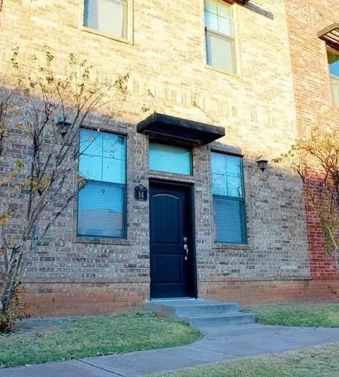 375 Triad Village Dr #14, Norman, OK 73071