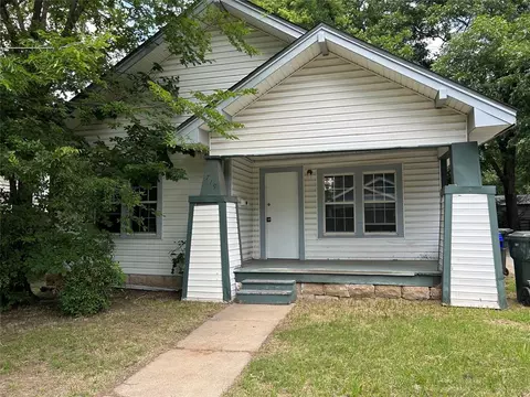 719 W Symmes St, Norman, OK 73069