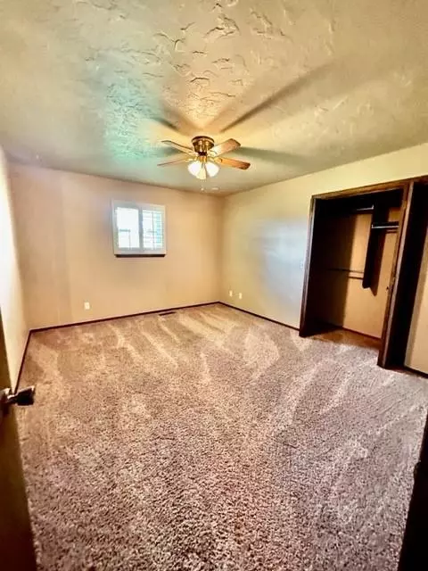 22681 E 1030 Rd, Clinton, OK 73601 photo 13