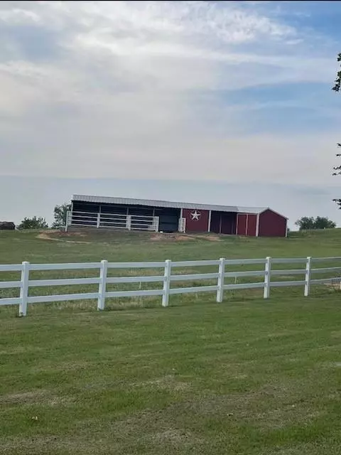 22681 E 1030 Rd, Clinton, OK 73601 photo 29