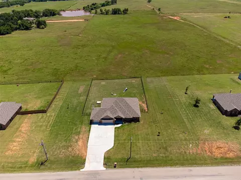 2127 E Sooner Rd, Tuttle, OK 73089 photo 5