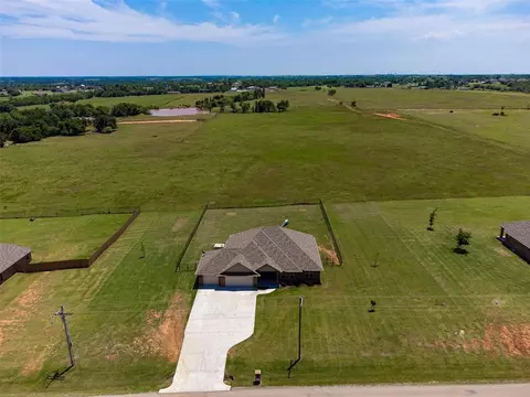 2127 E Sooner Rd, Tuttle, OK 73089 photo 2