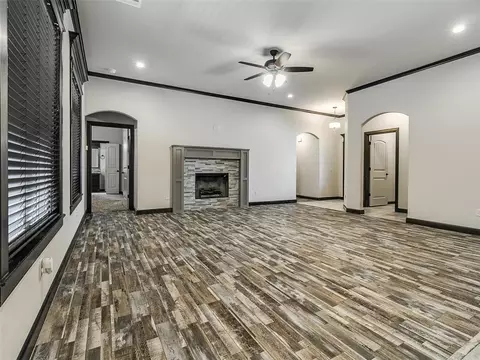 2127 E Sooner Rd, Tuttle, OK 73089 photo 12
