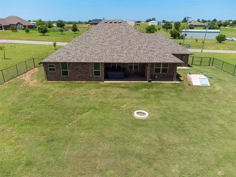 2127 E Sooner Rd, Tuttle, OK 73089 photo 43
