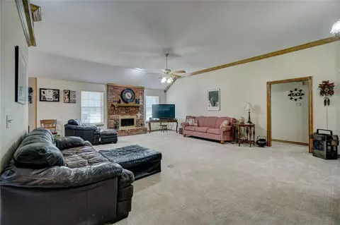 831 Bob White Rd, Tuttle, OK 73089 photo 10