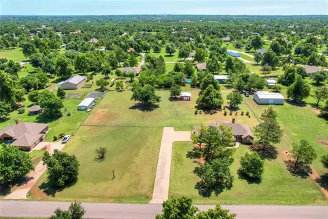 831 Bob White Rd, Tuttle, OK 73089 photo 3