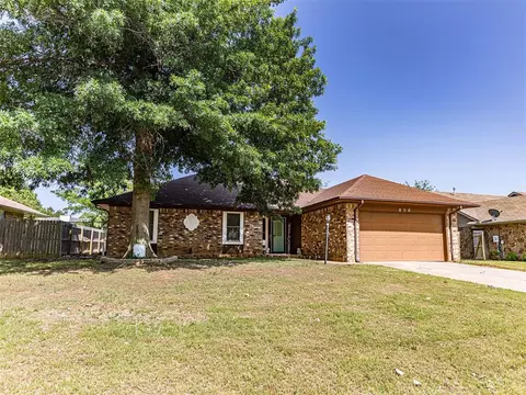 850 Oak Hill Rd, Choctaw, OK 73020