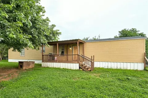 2108 County Road 1245, Tuttle, OK 73089 photo 4