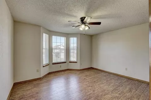 2118 Lakecrest Dr, Moore, OK 73170 photo 20