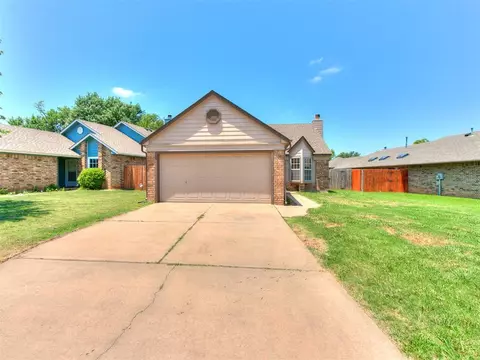 603 Stoneridge Dr, Moore, OK 73160
