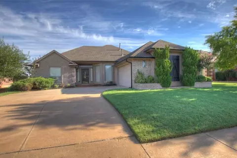 1905 NW 177th Ter, Edmond, OK 73012