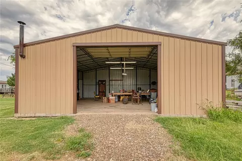 306 E 6th St, Leedey, OK 73654 photo 13
