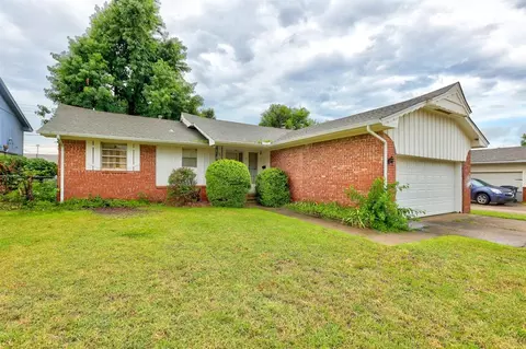 6612 NW 20th St, Bethany, OK 73008