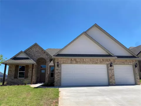 9208 SW 43rd St, Oklahoma City, OK 73179