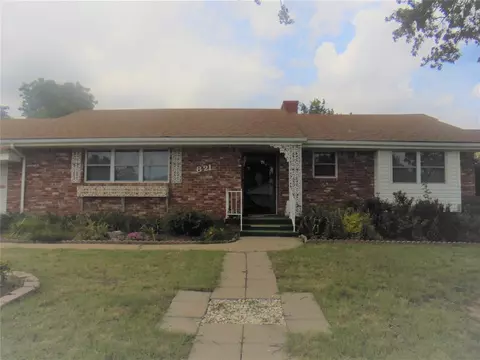 821 SW 38th St, Oklahoma City, OK 73109