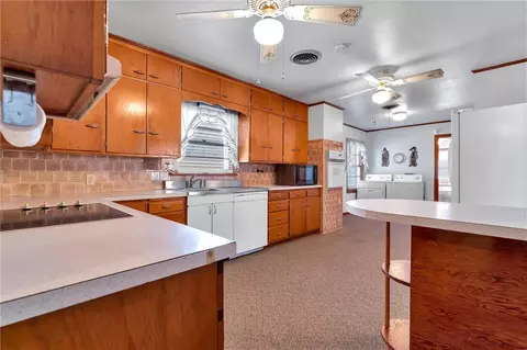 119 S Ash St, Erick, OK 73645 photo 8