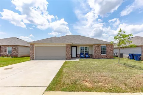 1400 Gypsum Pl, Noble, OK 73068