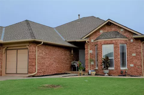 2317 NW 152nd St, Edmond, OK 73013