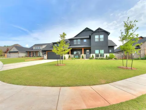 230 Bulverde Dr, Norman, OK 73069