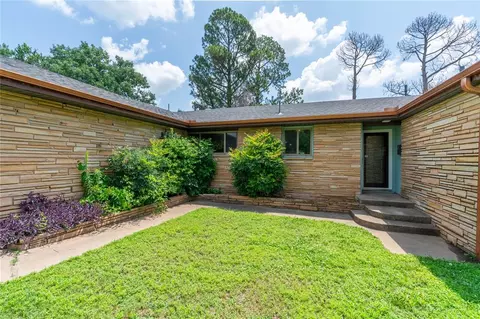 9 Edgemere Dr, Bristow, OK 74010