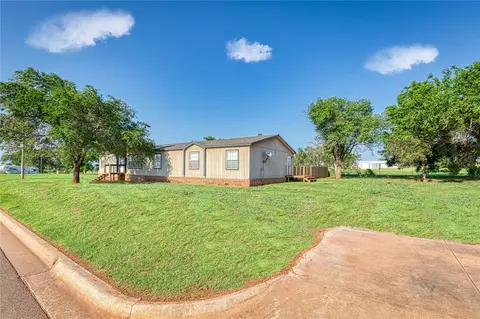 207 S Twelfth St, Cheyenne, OK 73628
