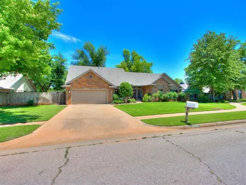 13304 Silver Eagle Trl, Edmond, OK 73013 photo 2
