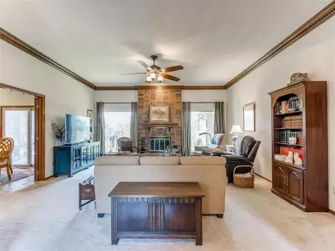13304 Silver Eagle Trl, Edmond, OK 73013 photo 4