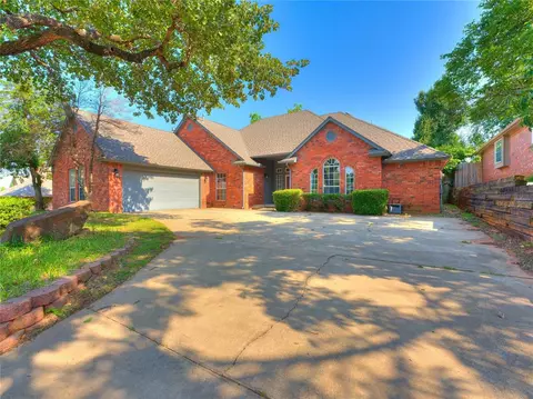 3928 Devon Dr, Edmond, OK 73034