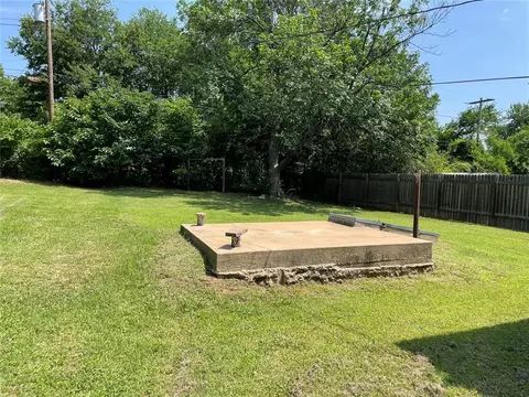 1346 E 10th St, Shawnee, OK 74801 photo 26
