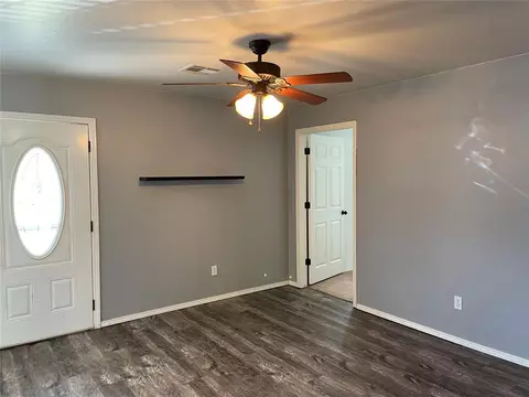 1346 E 10th St, Shawnee, OK 74801 photo 3