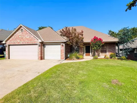 708 Tuscany Way, Edmond, OK 73034
