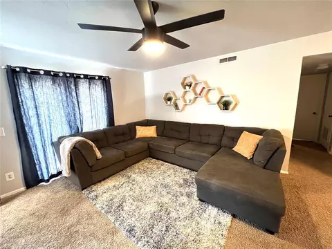 6036 NW Expressway St B St, Oklahoma City, OK 73132