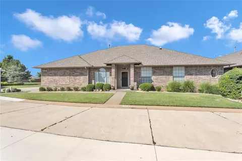 16013 Sonoma Dr, Edmond, OK 73013