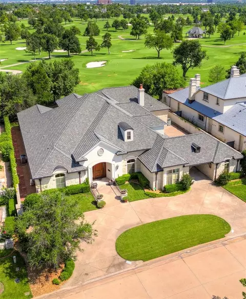 2412 NW Grand Cir, Oklahoma City, OK 73116