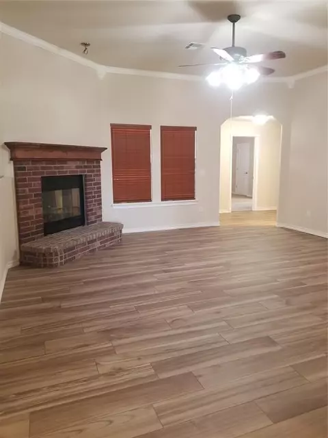 1108 Bryan Dr, Moore, OK 73160 photo 5