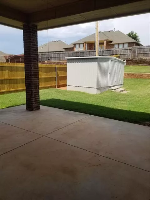 1108 Bryan Dr, Moore, OK 73160 photo 20