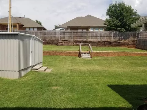 1108 Bryan Dr, Moore, OK 73160 photo 18