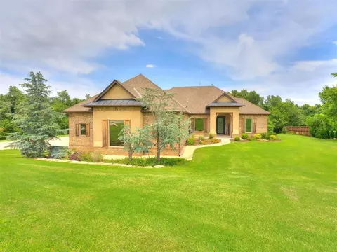 4620 Riata Cir, Tuttle, OK 73089