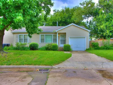 4603 N Central Rd, Bethany, OK 73008